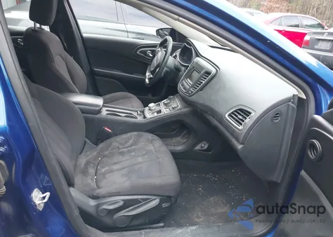 2015 Chrysler 200 Limited z USA, uszkodzony, nr VIN 1C3CCCAB9FN552764